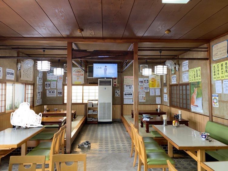 磯屋食堂（豊田市）　店内風景１