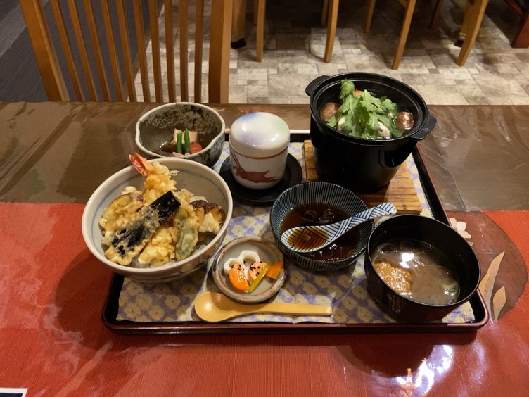 味彩（豊田市若林）　湯豆腐と天ぷら膳