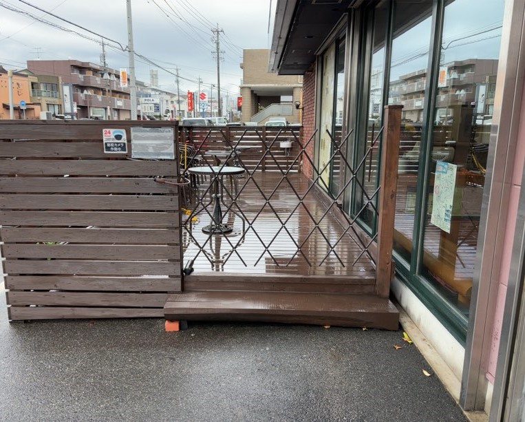 Active Communication Cafe RIGHT PLACE（豊田市） テラス席