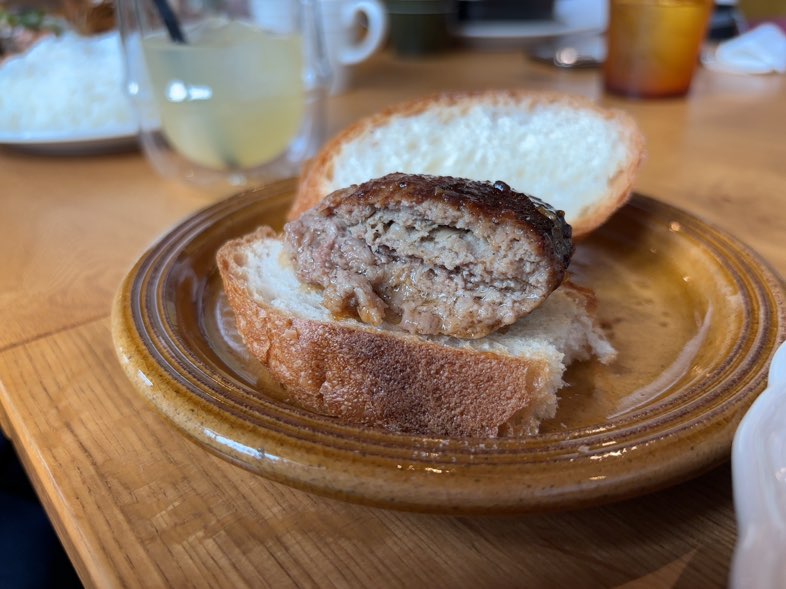 Danbo カフェ&ハンバーグ　ハンバーグ×パン