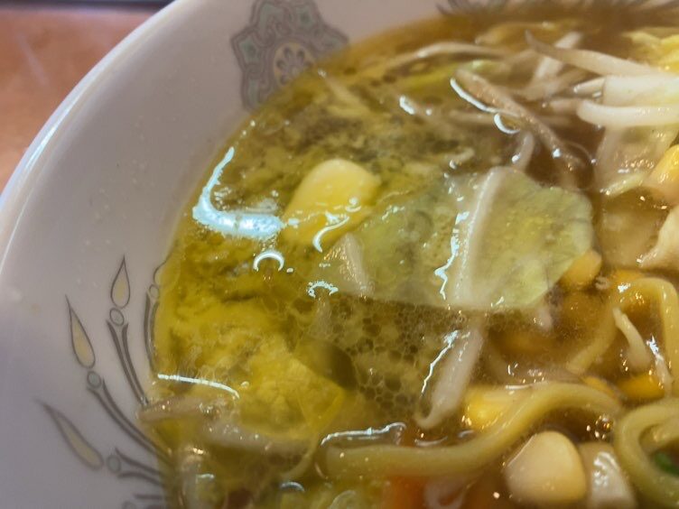 ラーメン六兵衛（豊田市）　バターと醤油スープ
