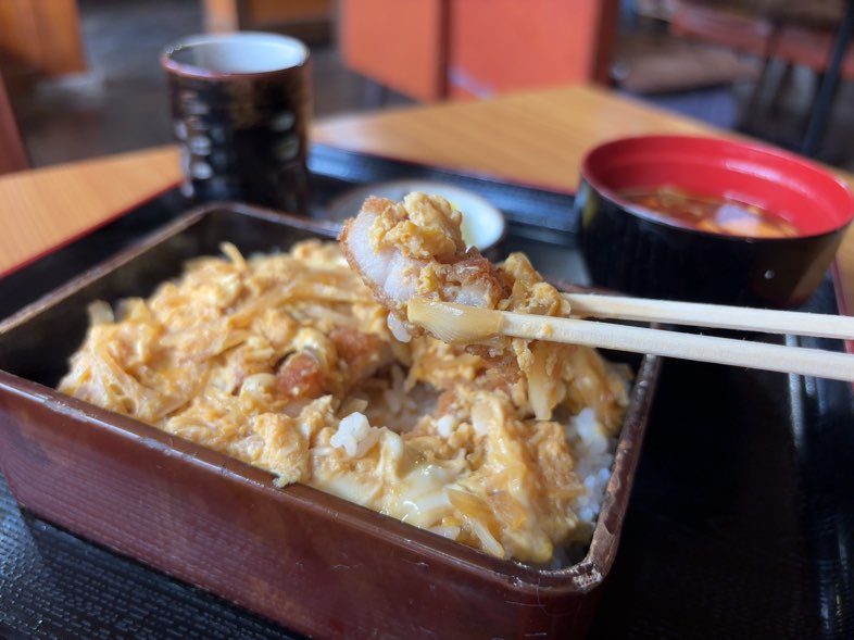 すぎたや（豊田市足助）　カツ重一口