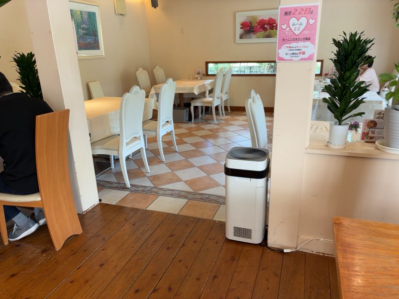 くつろぎのcafe KONA（豊田市）　店内風景