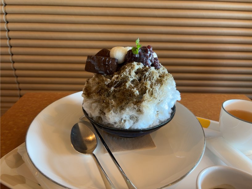 カフェ 888mitsubachi　ほうじ茶かき氷