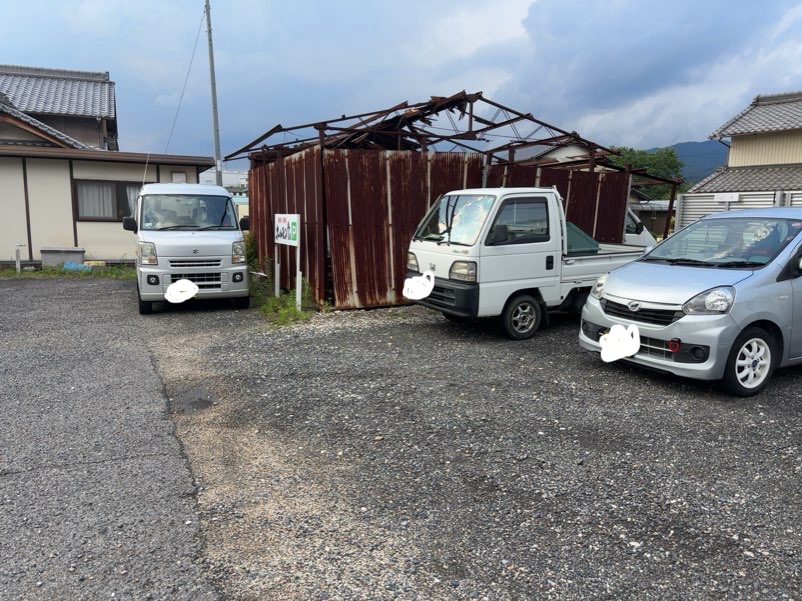 焼肉鉄板 ホルモン家（豊田市）　駐車場