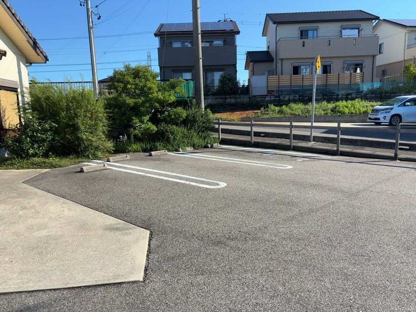 椿ベーカリー（豊田市）　駐車場