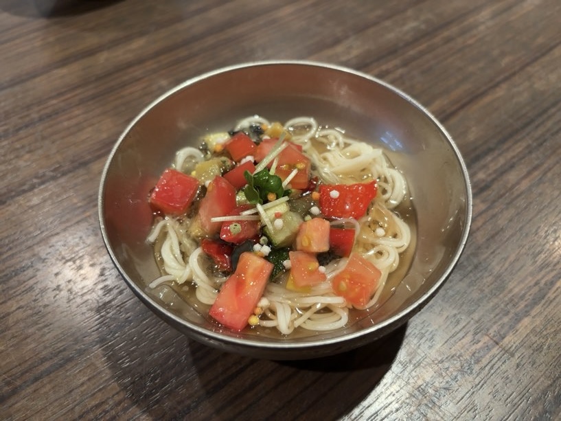 和is魯菴（ろあん）　夏野菜のソーメン