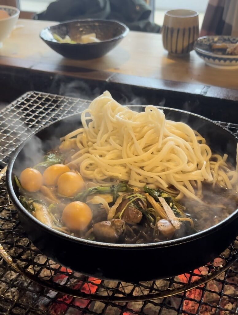 亀甲苑（豊田市）　うどん