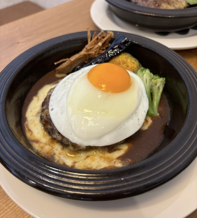 Danbo（豊田市）　スパイシーチーズカレーハンバーグ