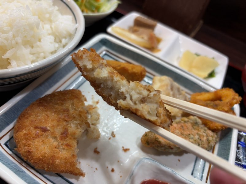 吾平(豊田市) コロッケの断面