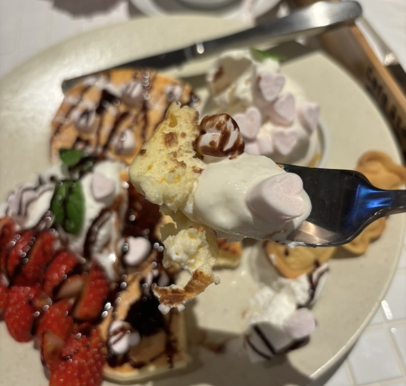 Cafe Stand popo(豊田市) パンケーキ一口