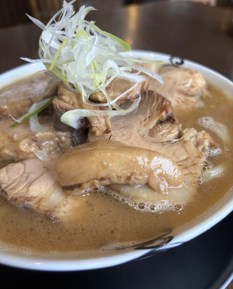 麺創なな家(豊田市) ブラウンひまわり