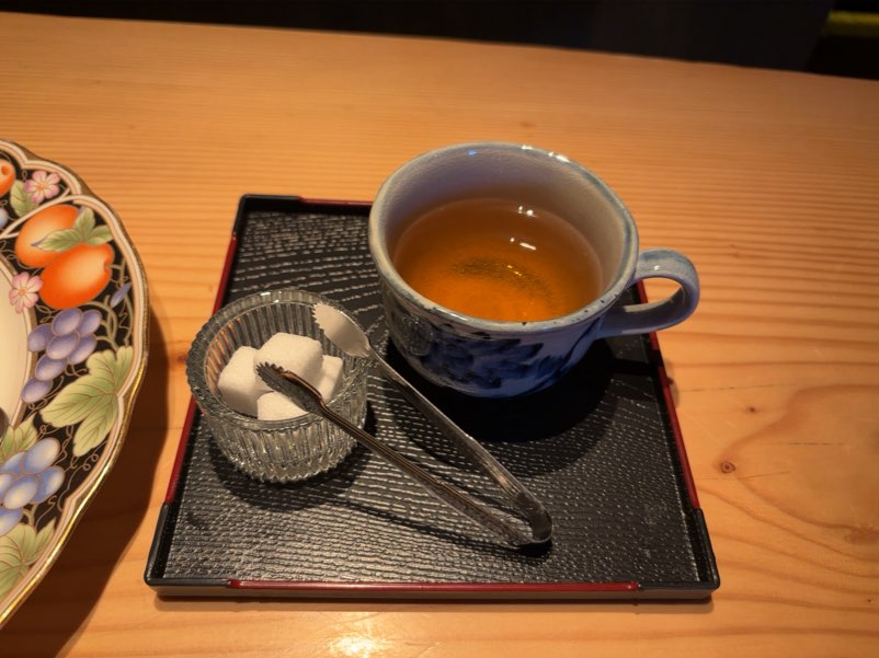 かき小屋厚岸水産 元城店 紅茶