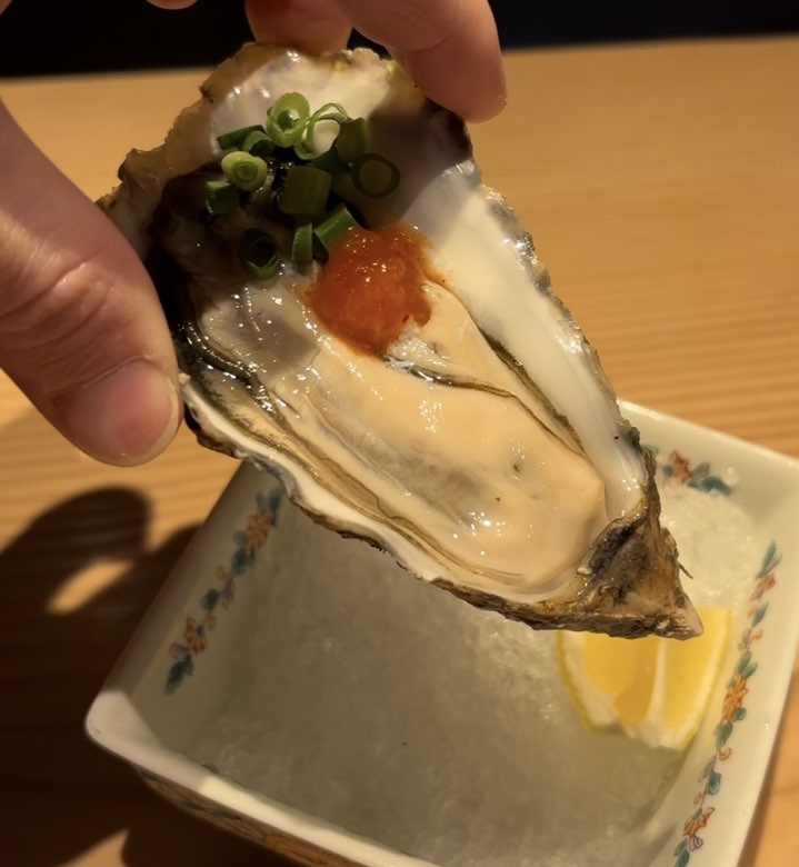 かき小屋厚岸水産 元城店 生牡蠣一口