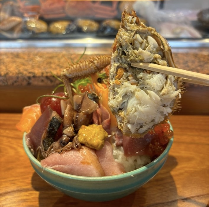 鮨 原田(みよし市) 海鮮丼のカニ