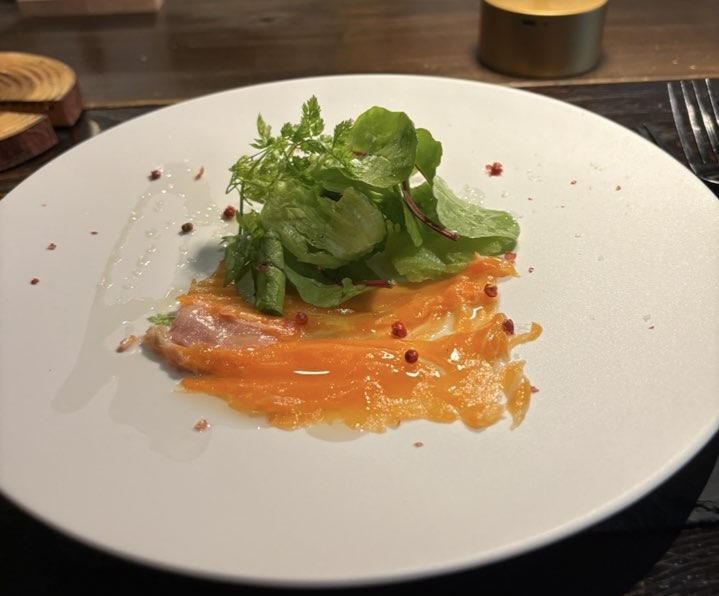 OSTERIA LUN FUJIMOTO di MON CAFE スモークサーモン