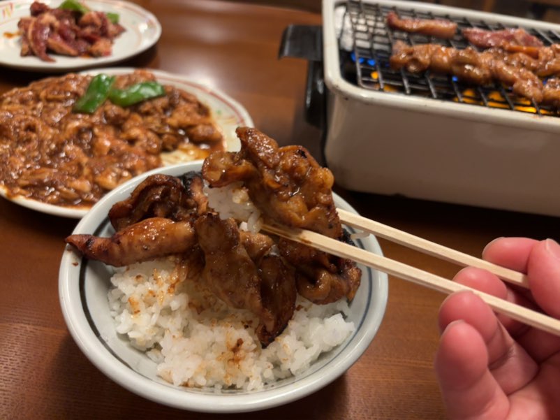 焼肉処デブちゃん(みよし市) とんちゃん一口