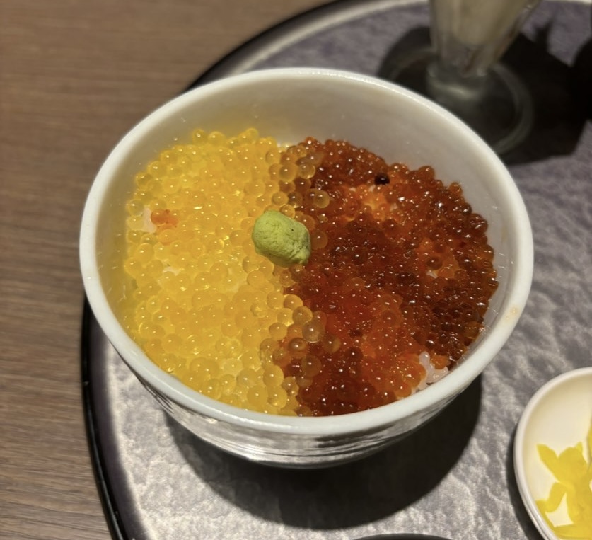 三代目ふらり寿司&お台所ふらり 豊田店 いくら2色丼