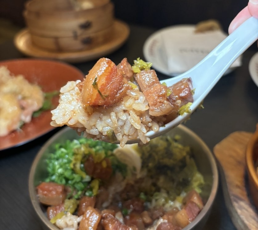 台湾美食夜市101(豊田市) ルーローハン
