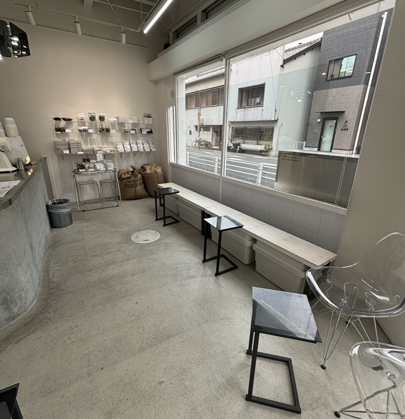 EAST ENDERS coffee & chocolate 店内雰囲気