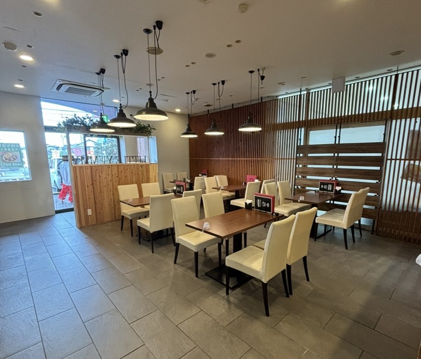 リトルヤミー豊田店 店内雰囲気