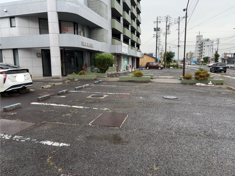 鶏そば まくる(豊田市) 駐車場