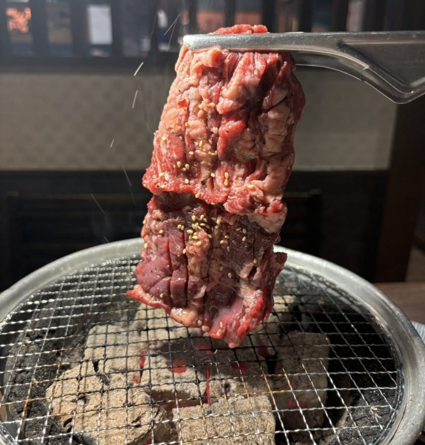 飛騨牛焼肉 牛ざんまい豊田元宮店 ダイヤモンドカットステーキ