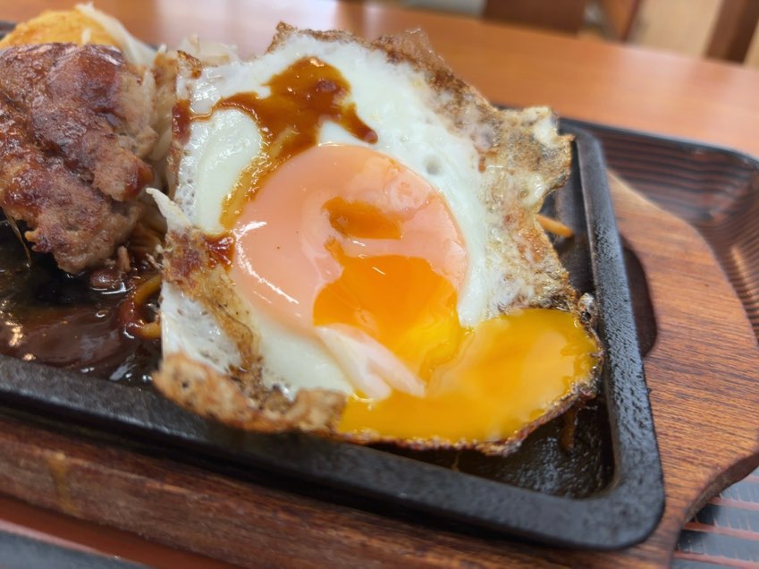 シバタ屋食堂（豊田市）　目玉焼き