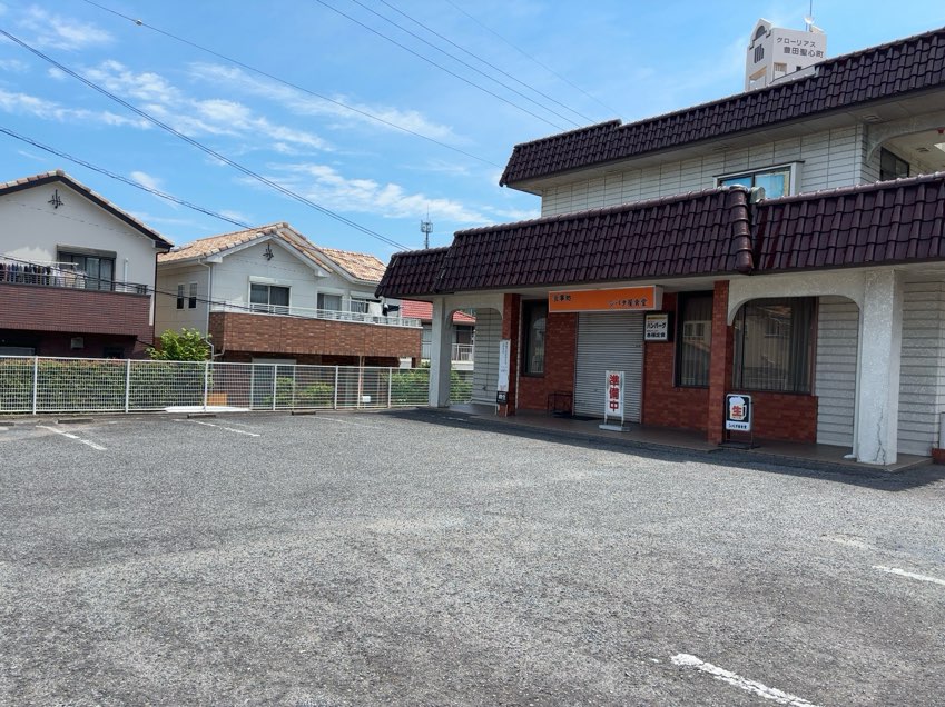 シバタ屋食堂（豊田市）　駐車場