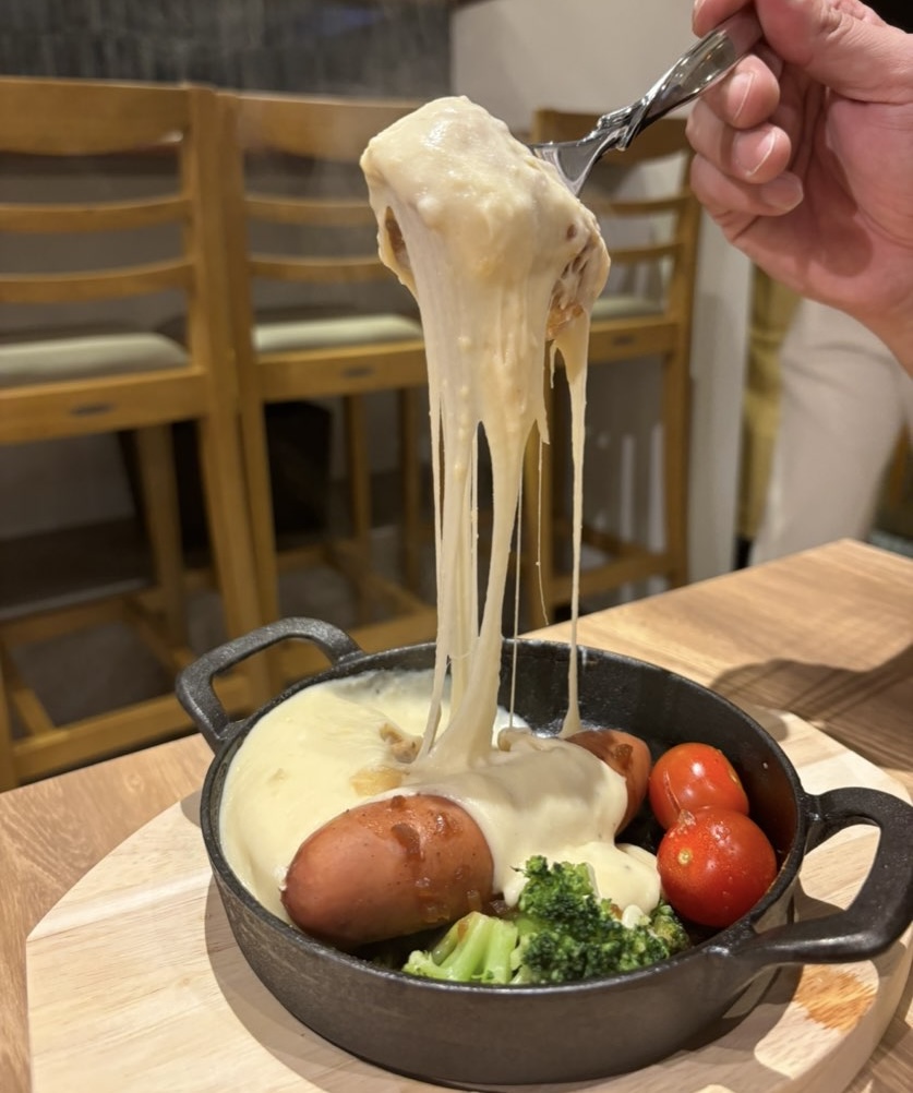 原価ビストロチーズプラス 刈谷店 日本一チーズが伸びるアリゴ