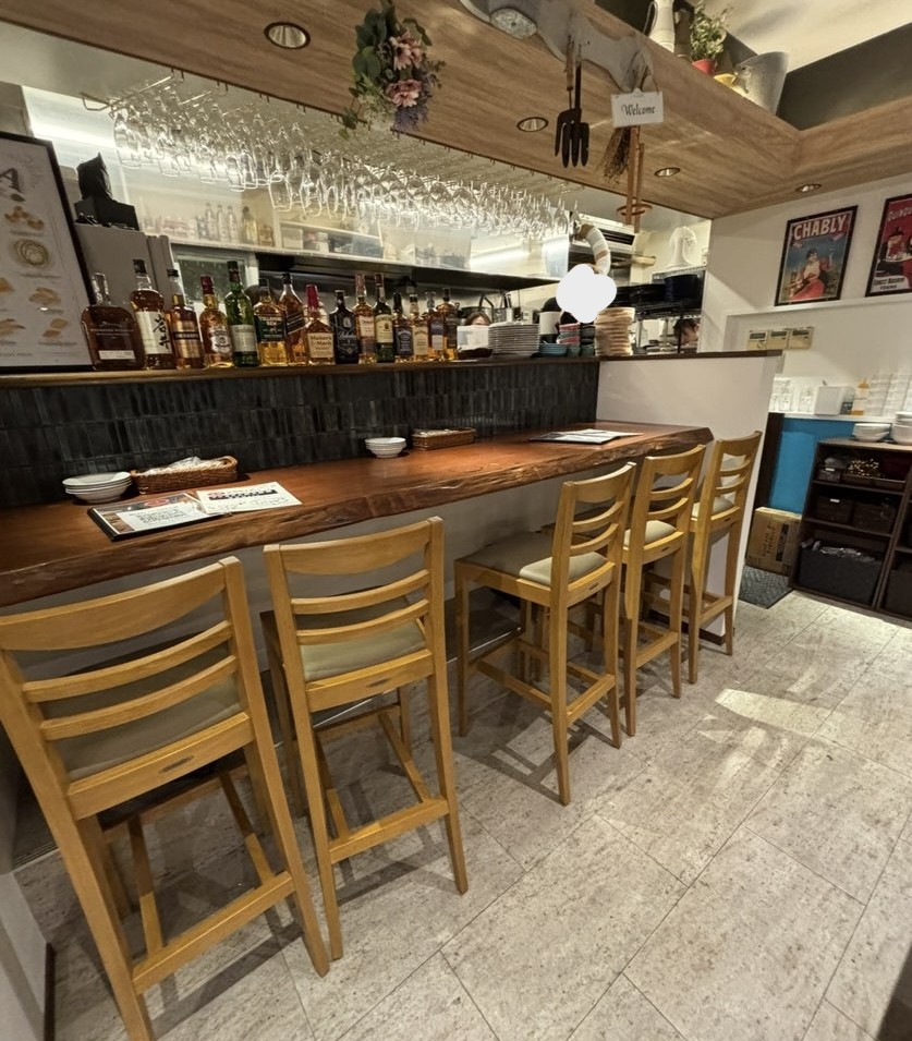 原価ビストロチーズプラス 刈谷店 店内雰囲気