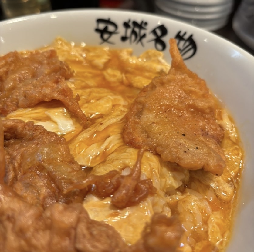 北京本店(三河安城) 北京飯の豚の唐揚げ