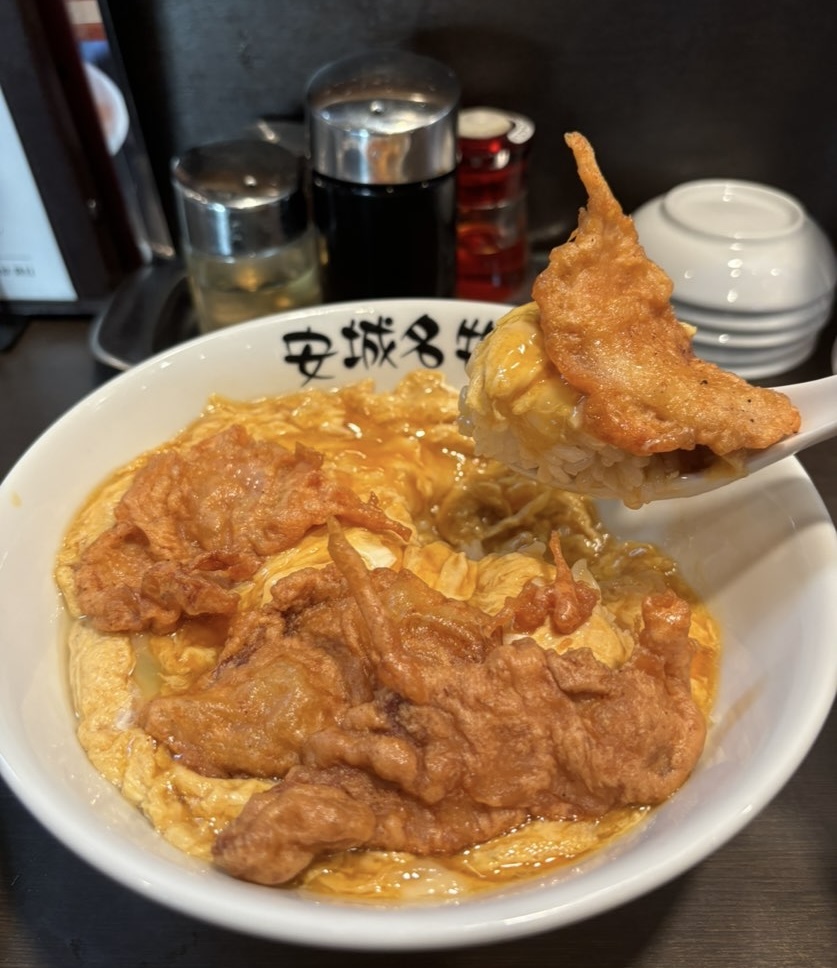 北京本店(三河安城) 北京飯一口