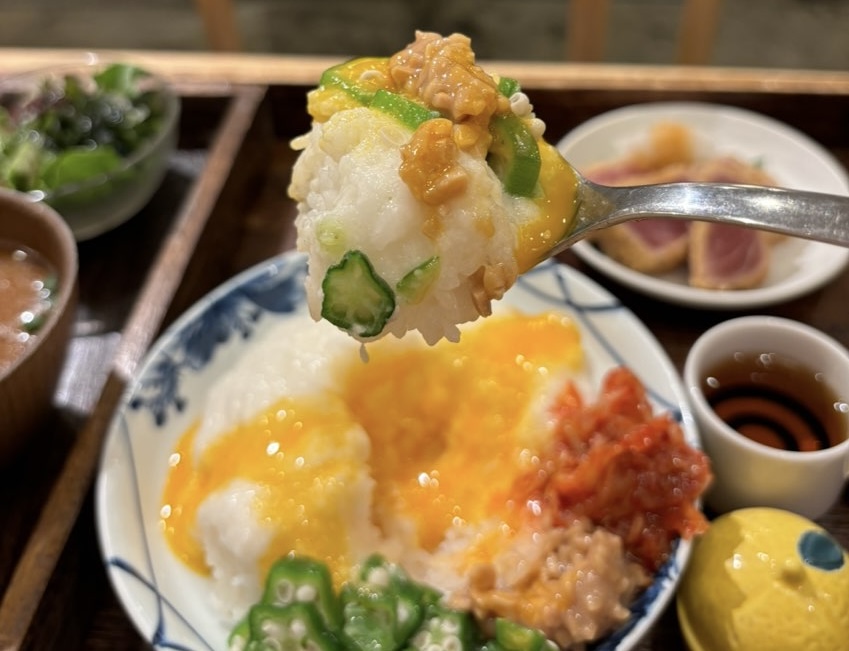 TSUKUMO食堂 豊田t-FACE店 ねばとろ丼一口