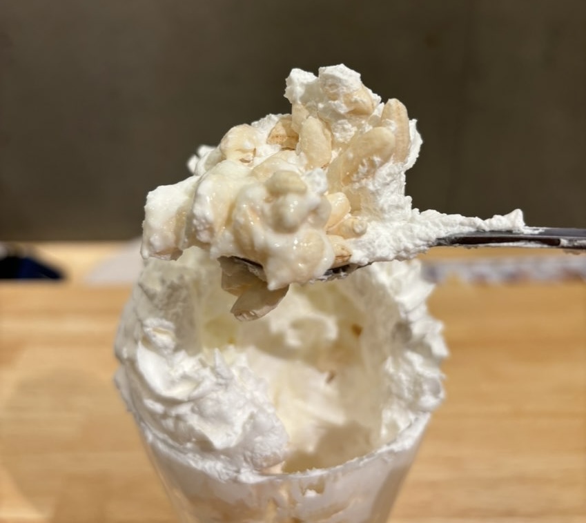 TSUKUMO食堂 豊田t-FACE店 相ぼくミルクパフェ一口