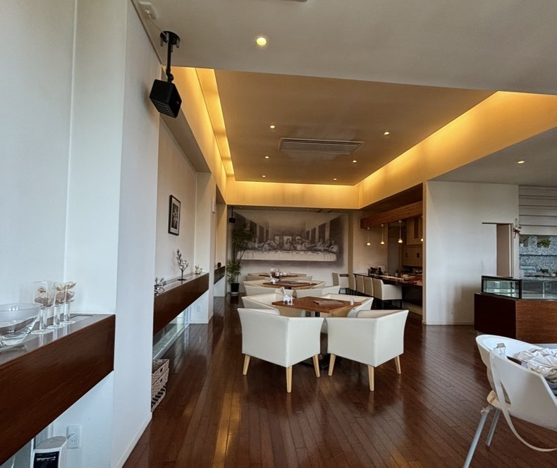 grand cafe Jun （グランドカフェ ジュン）　店内雰囲気