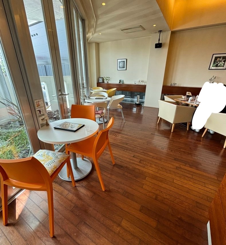 grand cafe Jun （グランドカフェ ジュン）　店内雰囲気