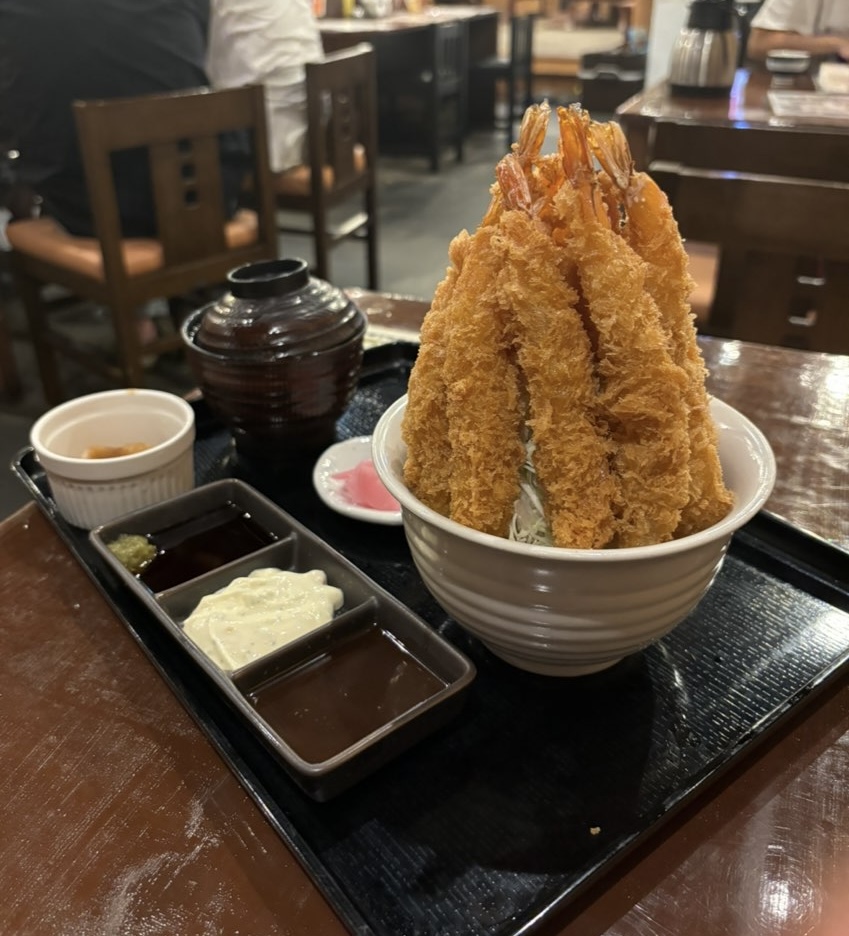 うおのぶ食堂(岡崎市) エビフライ丼