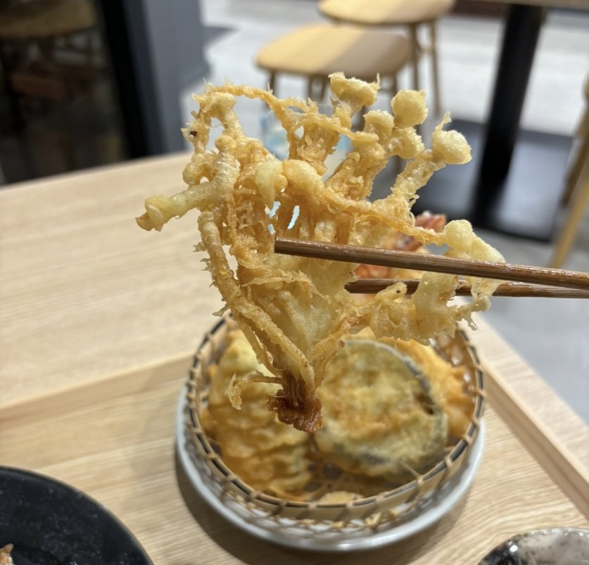 イチトサンブンノイチ豊田店　えのき天麩羅