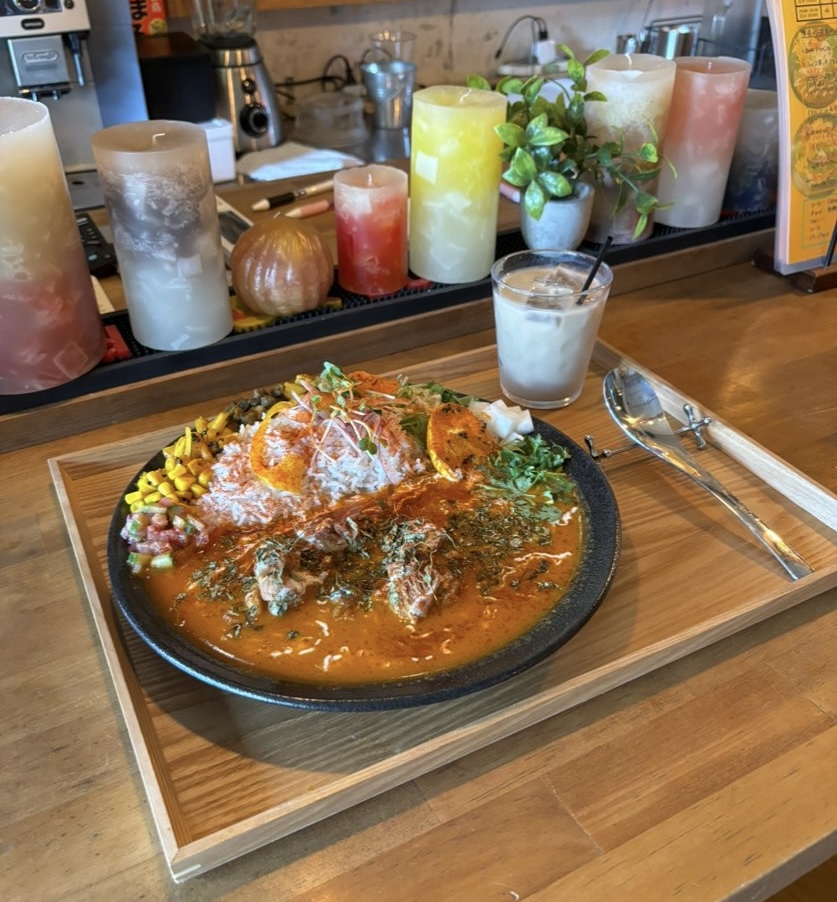 スパイスカレートモス（豊田市）　濃厚バターチキンカレー