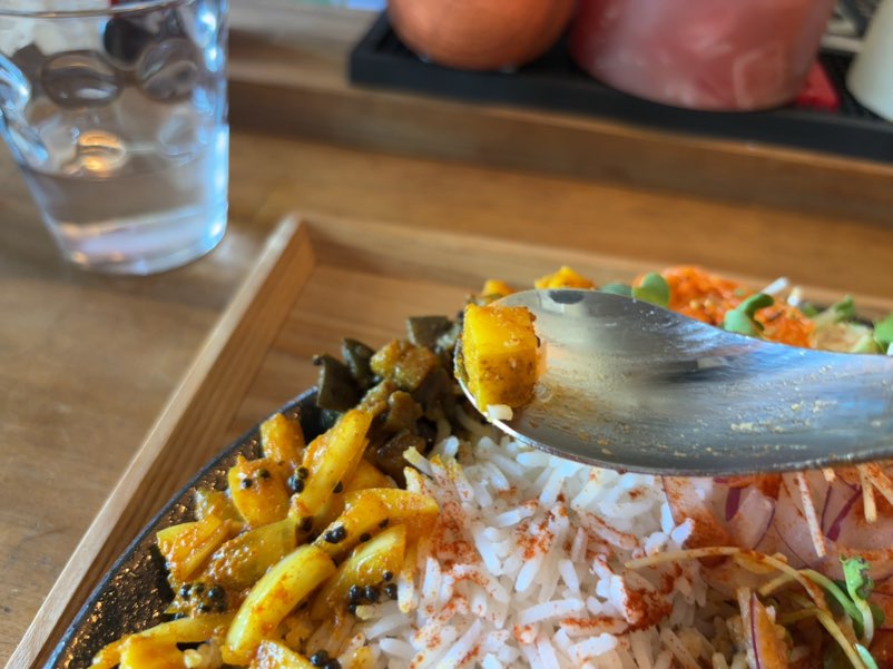 スパイスカレートモス（豊田市）　かぼちゃの薬味