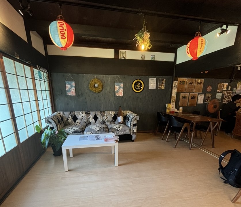オキナワン ライダーズカフェDOSHI（豊田市）　店内雰囲気