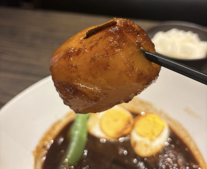 なにがしはなれ 豊田市駅前店　角煮に入ってる大根
