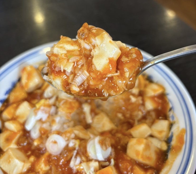 中華料理 九龍城 豊田店 麻婆豆腐一口