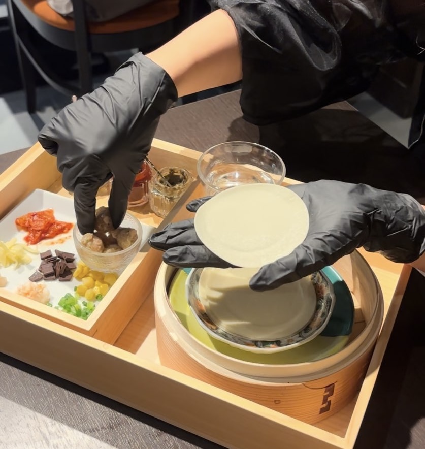 蒸とアテ ふぅふぅ 豊田駅前 小籠包を手作り