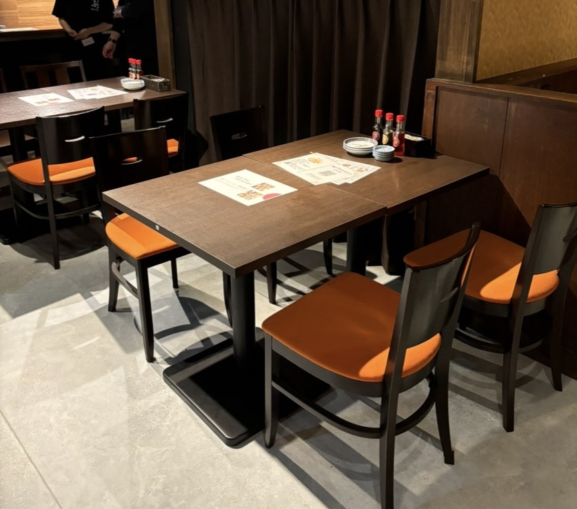 蒸とアテ ふぅふぅ 豊田駅前 店内雰囲気