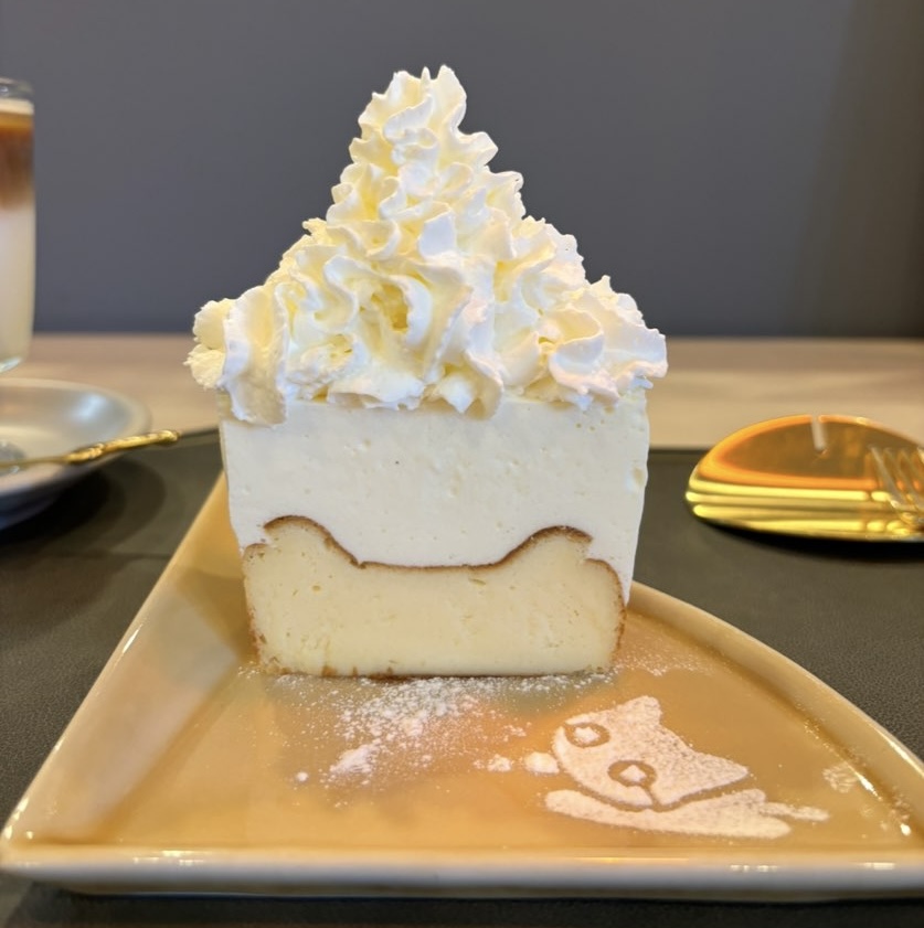 toyota18coffeeroaster バスれチーズケーキ