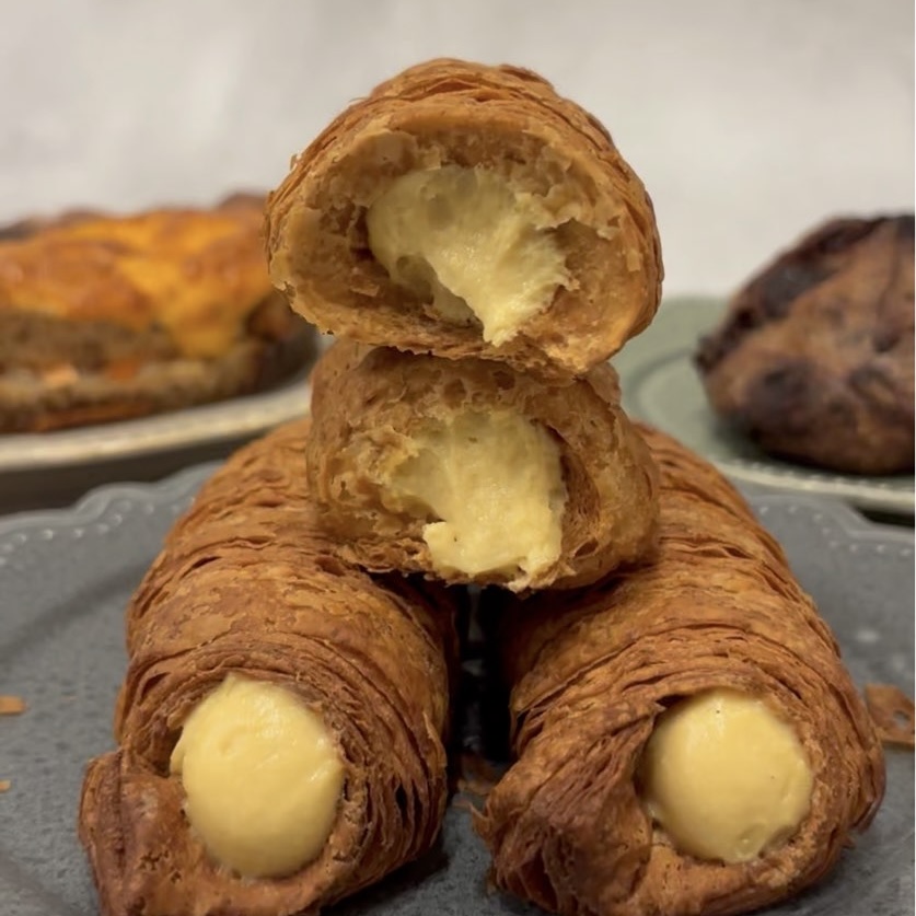 F to BREAD(岡崎市) コルネの断面