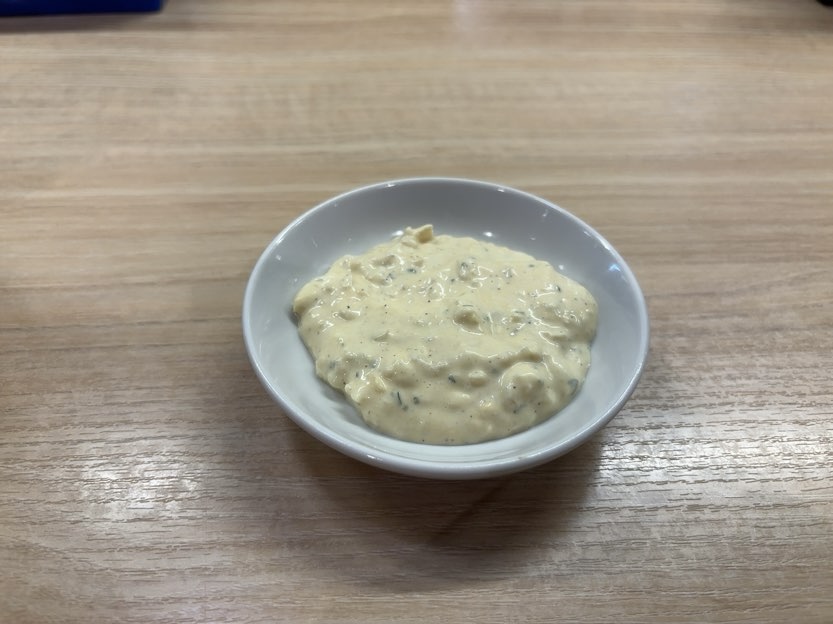 中毒飯チョモランマ（豊田市）タルタルソース