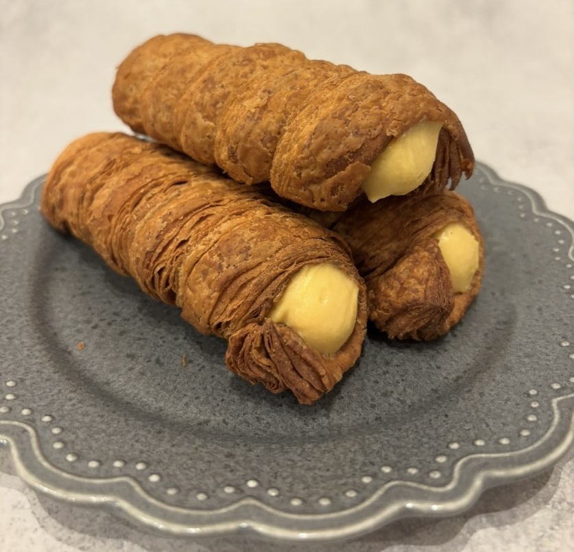 F to BREAD(岡崎市) コルネ